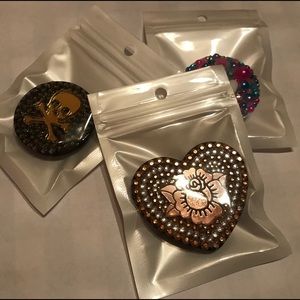 Custom Rose heart shaped Phone socket grip